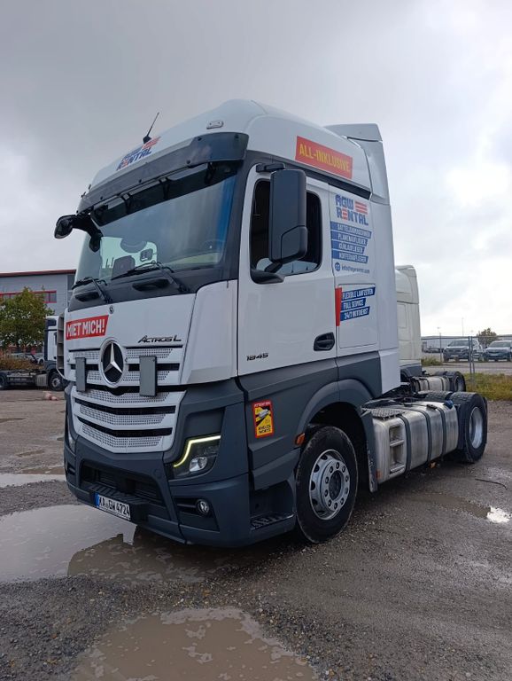 MERCEDES-BENZ ACTROS 1845*STANDARD*DEFFEKT Rahmen*2x TANK*2022